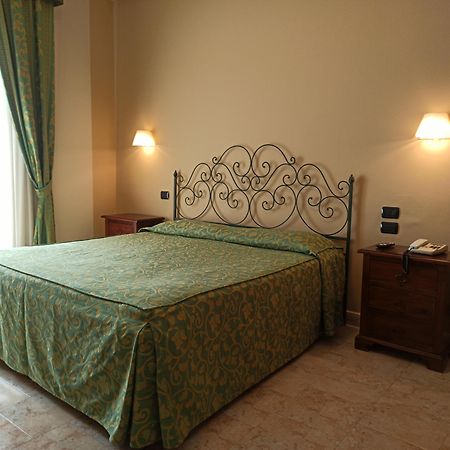 Hotel Primavera Dell'Etna Цафферана-Этнея Экстерьер фото