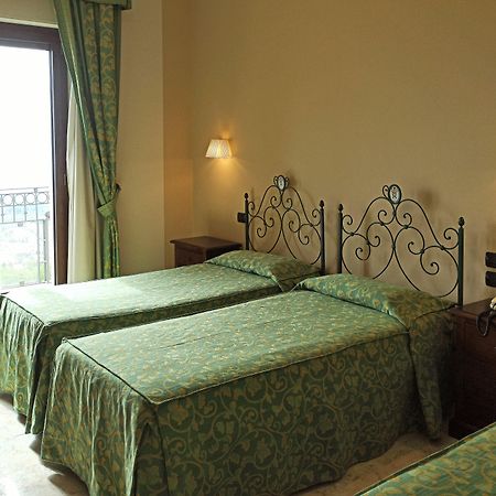 Hotel Primavera Dell'Etna Цафферана-Этнея Экстерьер фото